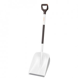 Lopata pentru zapada Fiskars SnowXpert alba